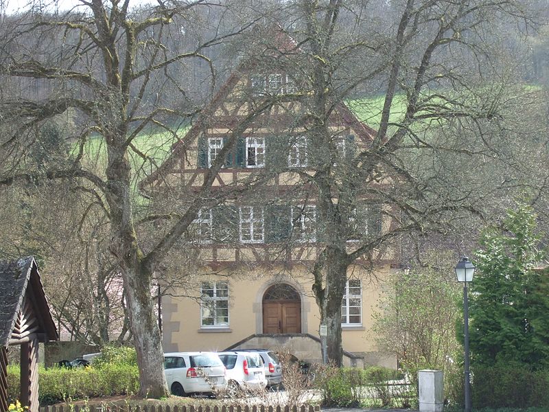 Altes Schulhaus, Tbingen-Bebenhausen; Bild:  CCBYSA30 Kai Oesterreicher via Wikimedia Commons