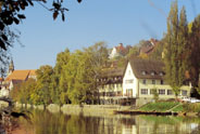 Die Jugendherberge Tbingen liegt idyllisch am Neckar - Mehr Infos? Hier klicken!